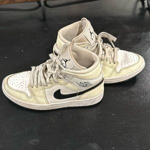 Coconut Milk Jordan mid